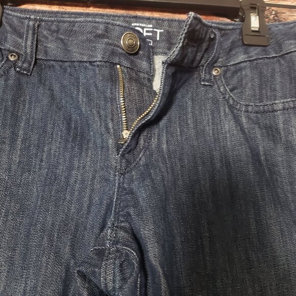 Ann Taylor LOFT Womens 10 Petite Dark Blue Denim Capri Jeans Stretch - Picture 6 of 7